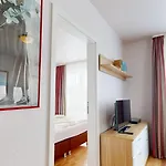 Appartementhaus Binzer Sterne 10