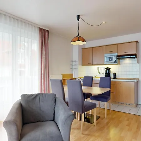 Appartementhaus Binzer Sterne 10 Appartement *