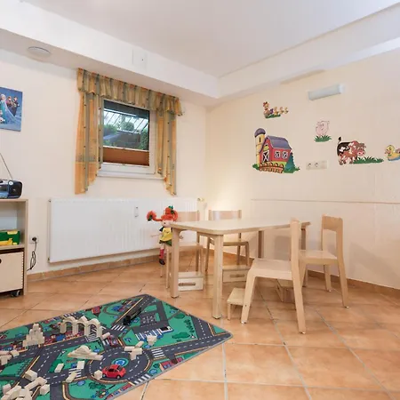 Appartement Appartementhaus Binzer Sterne 10 *